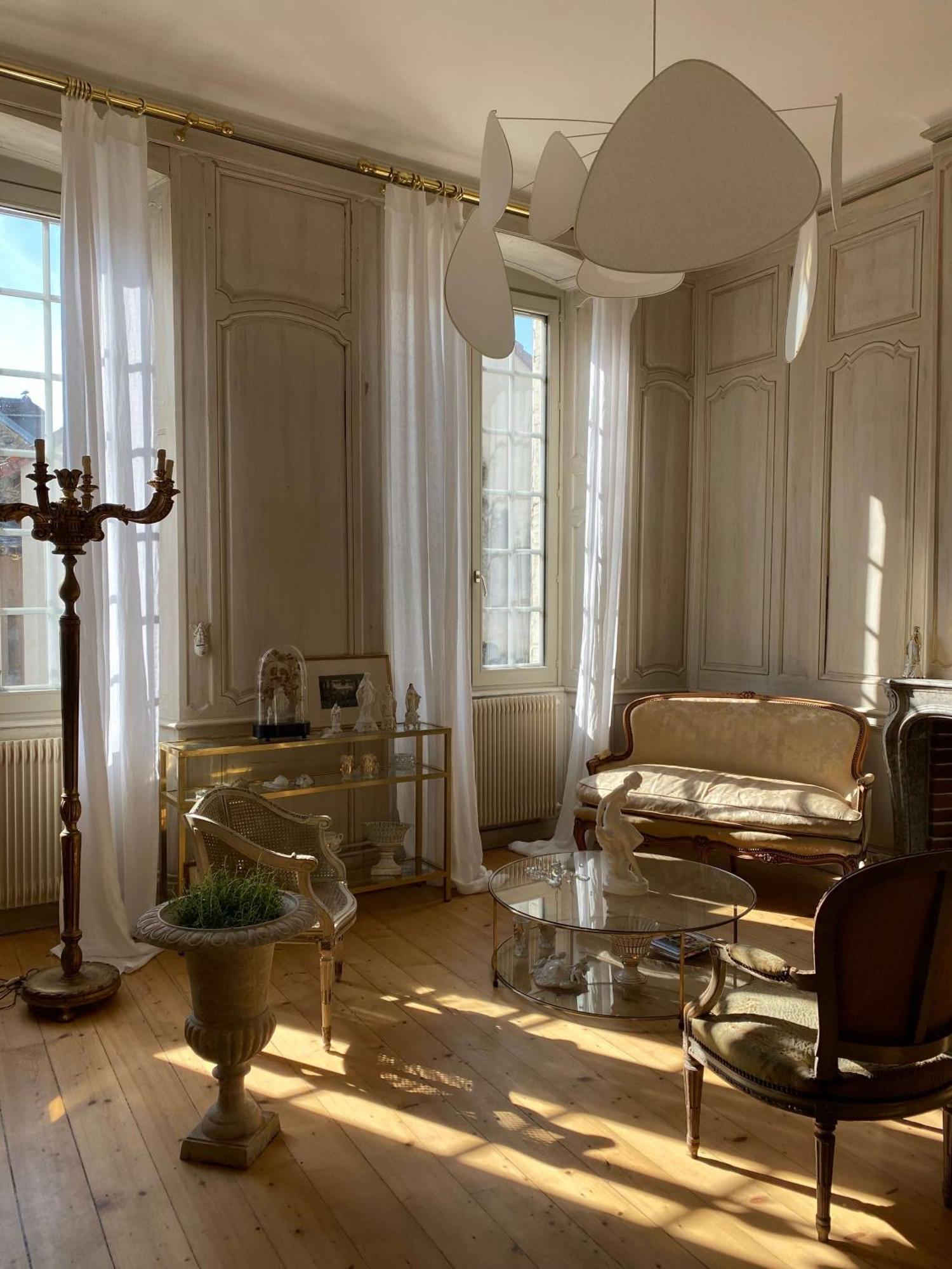 L'Appartement By Merveilles De Marie Lons-le-Saunier Exteriör bild